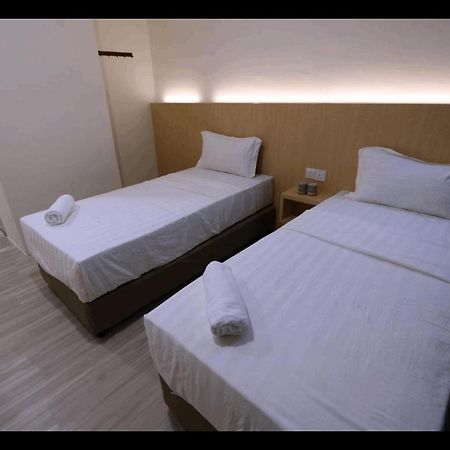 Place2Stay @ Campus Hub クチン エクステリア 写真