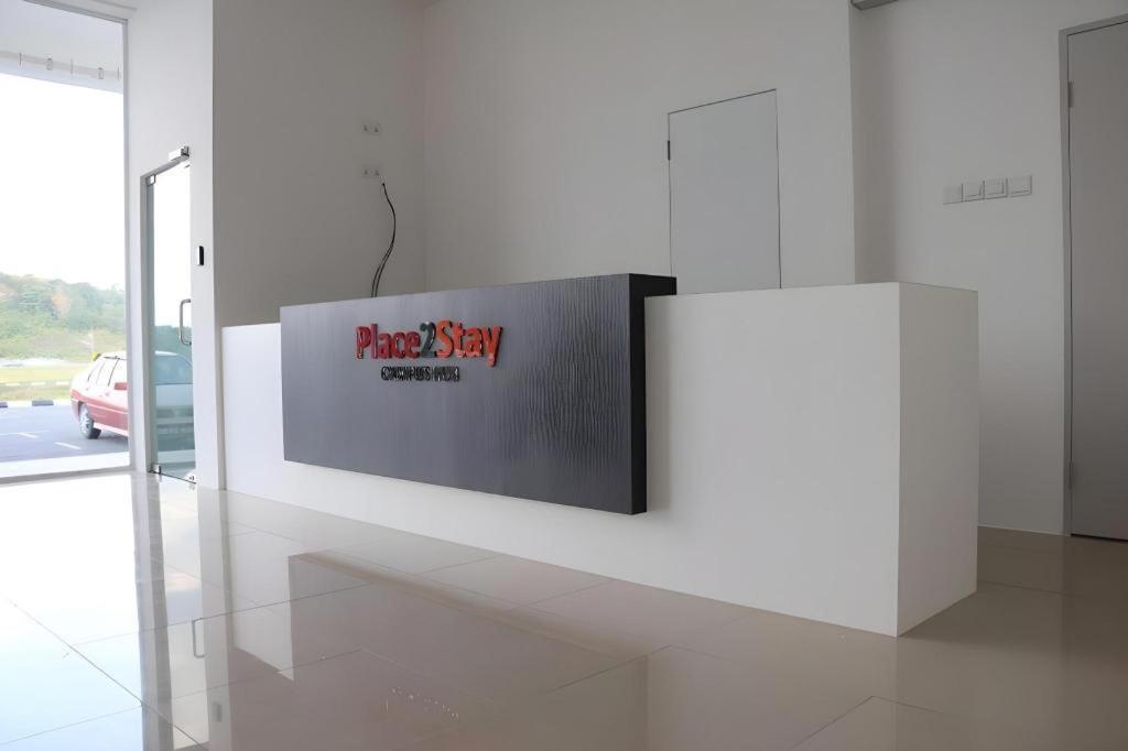 Place2Stay @ Campus Hub クチン エクステリア 写真